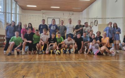 Peti sraz titana