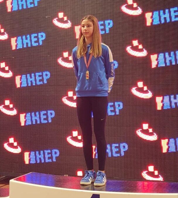 Uspjeh naše Sare u skoku u vis