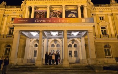 5. c na predstavi „Pita moja mama imate li jedno jaje“